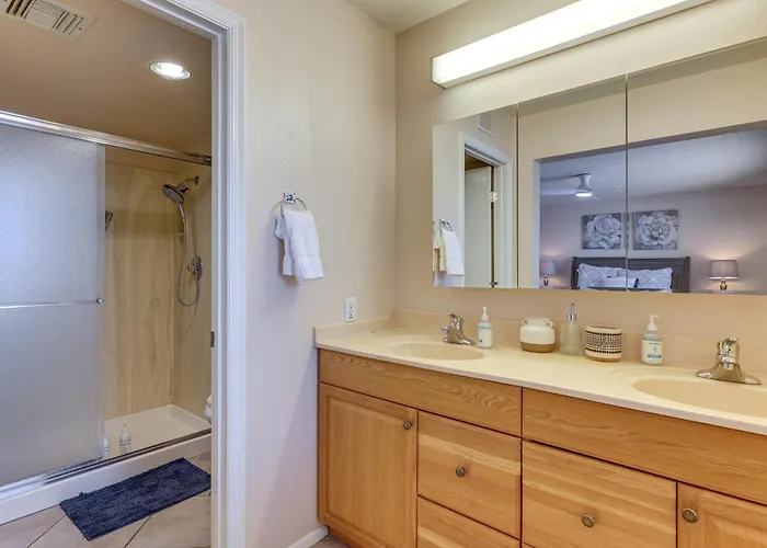 Near Golf! Sun West Retreat W/ Perks * Sun City West