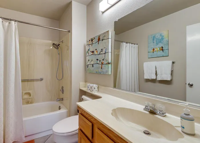Near Golf! Sun West Retreat W/ Perks *